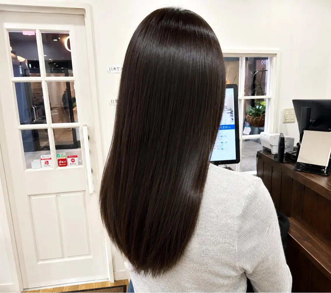 ロング カラー ブラウンカラー ダークブラウン ヘアカラー トリートメント 髪質改善サロン 🍒あさみ🍒のヘアスタイル