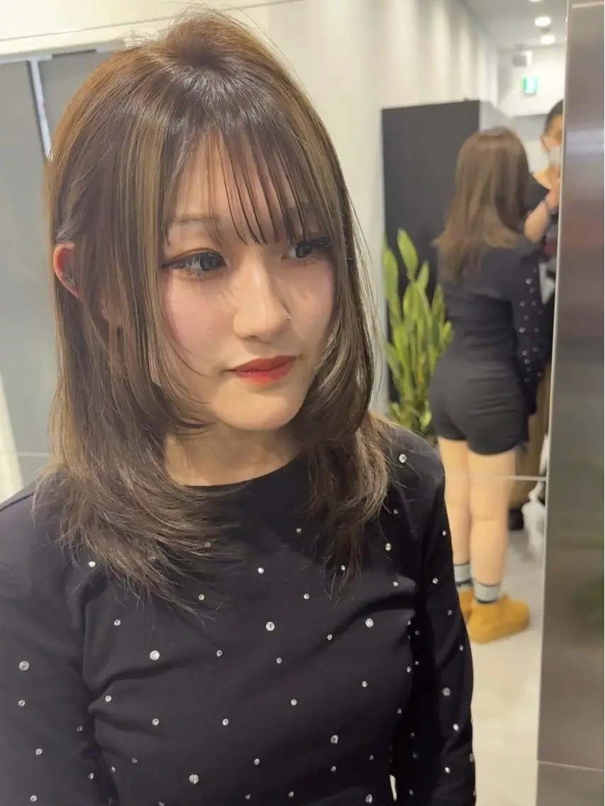 セミロング カラー ハッシュカット カット ヘアカラー トリートメント 韓国ヘア🇰🇷 スズキのヘアスタイル