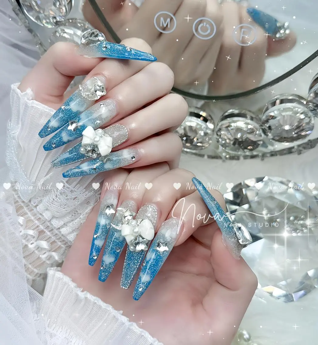 ネイル ハンドネイル ハンドケア Nova Nail Salonのネイルデザイン