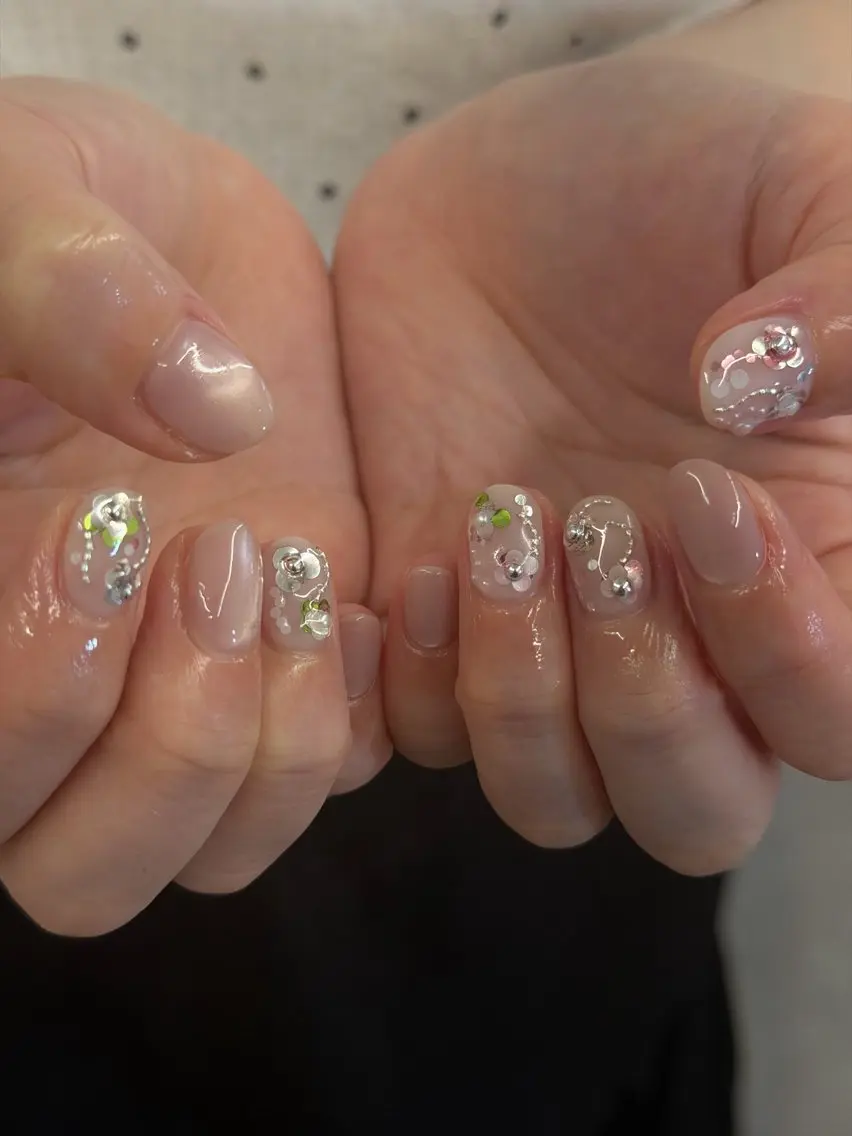 ネイル ジェルネイル マグネットネイル ニュアンスネイル パラジェル リボン ハンドネイル ハンドケア Bana_ Nailのネイルデザイン