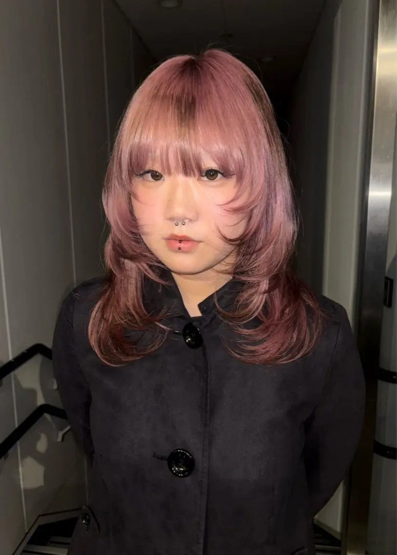 ミディアム レイヤーカット 夏実 natsumiのヘアスタイル
