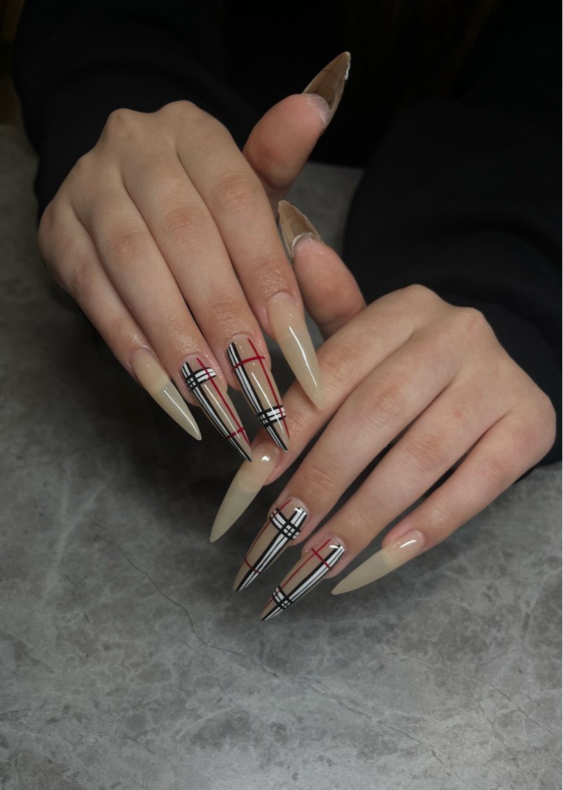ネイル ハンドネイル IROHA NAIL makoのネイルデザイン
