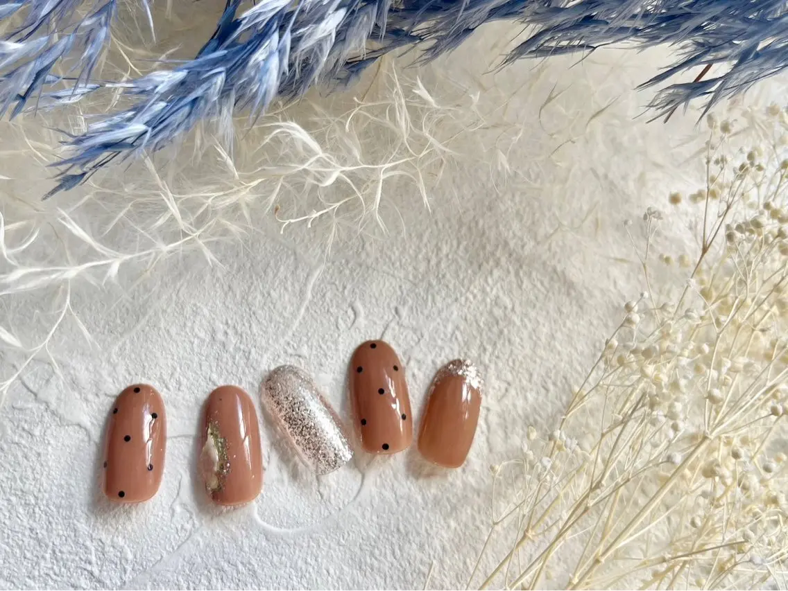 ネイル オーロラネイル 入学式 フットネイル フレンチネイル ジェルネイル mogunail &blowのネイルデザイン