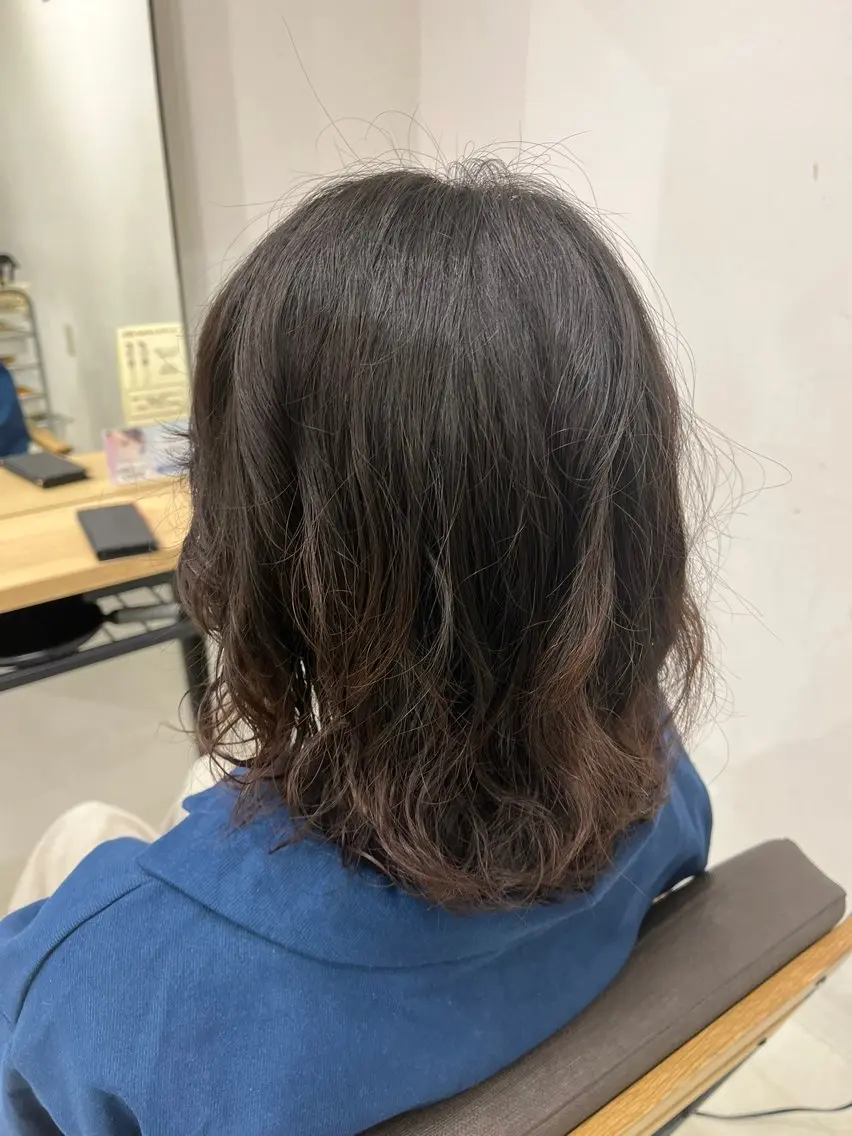ミディアム ミディアムパーマ ヤマナカ アイリのヘアスタイル