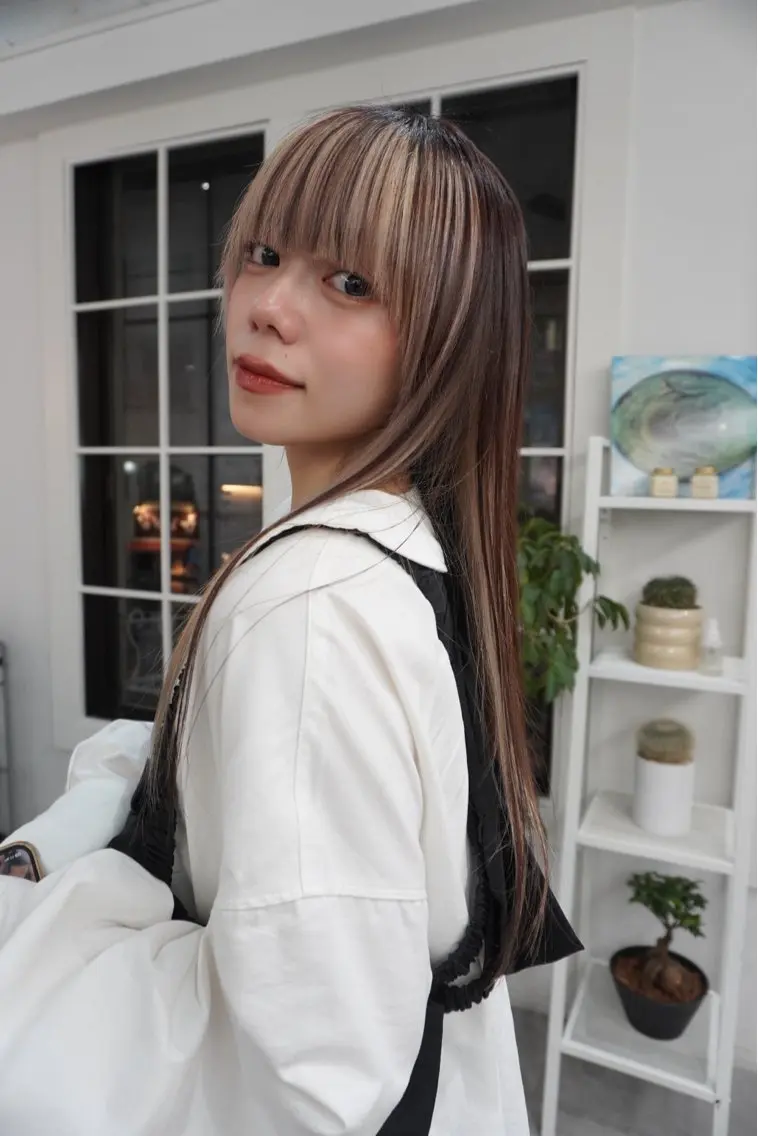 セミロング カラー デザインカラー カット ヘアカラー トリートメント レイヤー/似合わせ TAKUYAのヘアスタイル