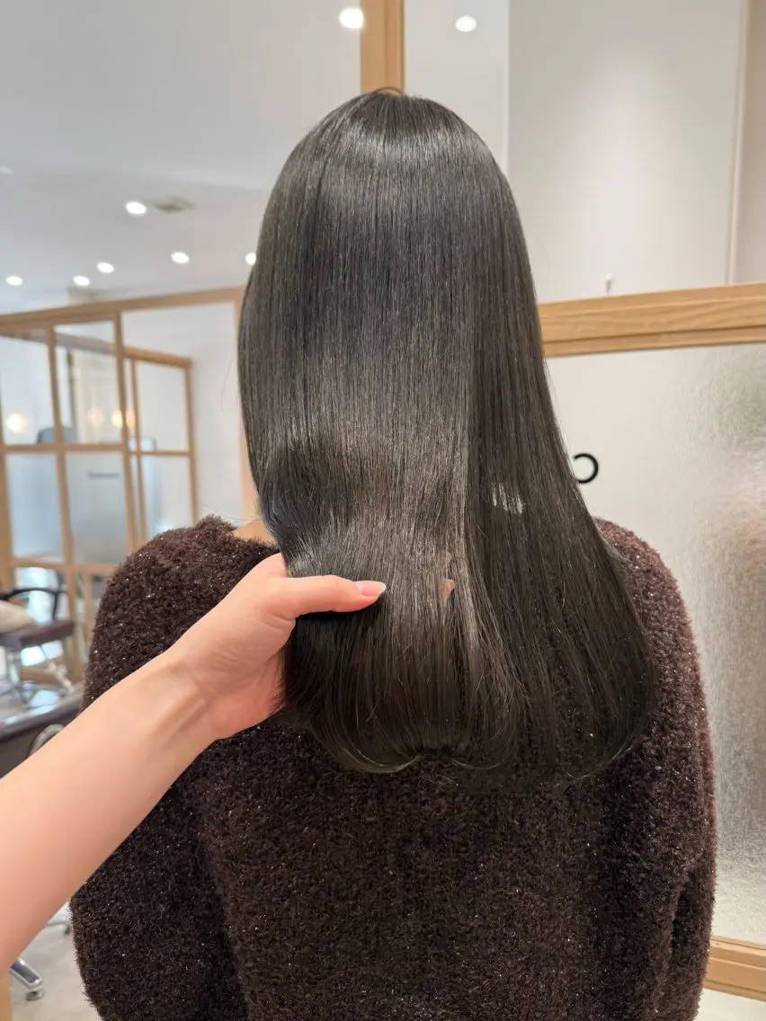 セミロング カット ヘアカラー 縮毛矯正 トリートメント 𓍯柔らかhair 𓍯 yukinoのヘアスタイル