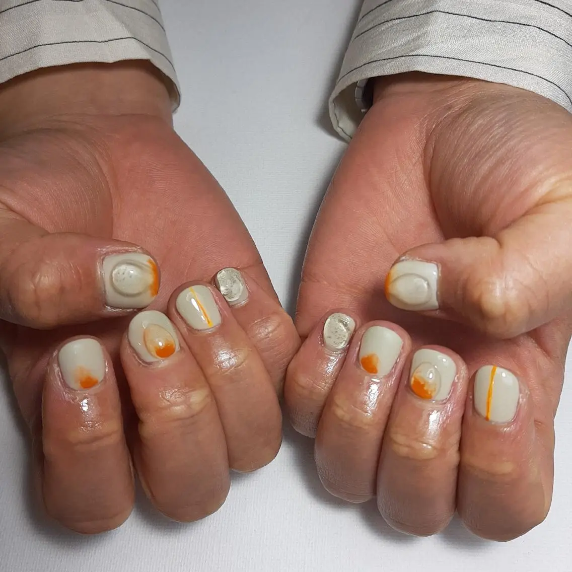 ネイル ニュアンスネイル ぷっくりネイル owlnail /持込みデザイン専門のネイルデザイン