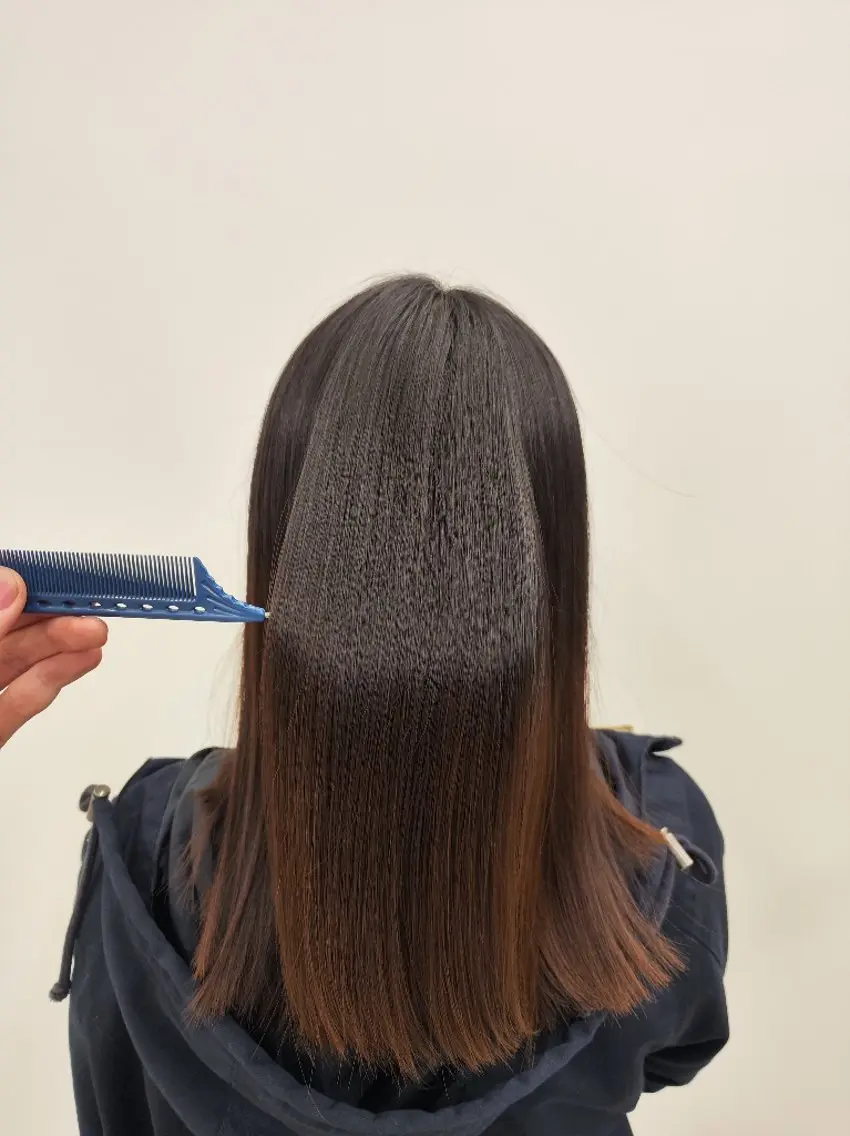 セミロング 角谷 貫太郎のヘアスタイル