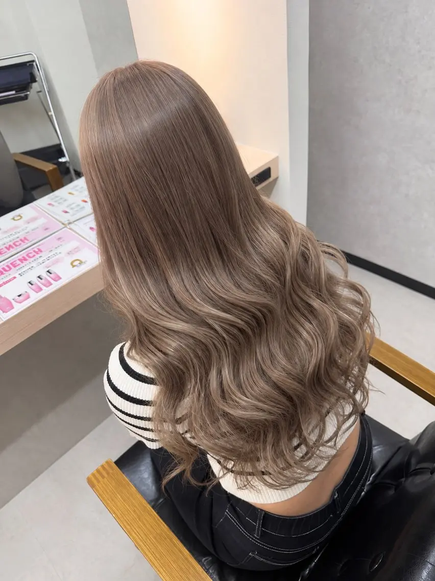 ロング 【ALEAP】 𝐇𝐀𝐊𝐔のヘアスタイル