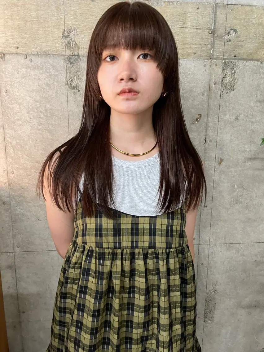 ロング wewe: momoeのヘアスタイル