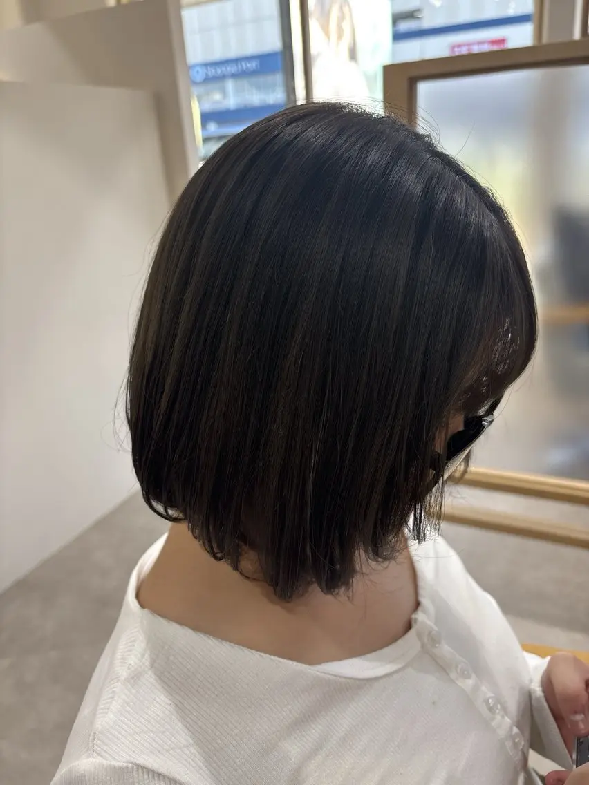 ショート カラー 透明感カラー グレージュ オリーブグレージュ オリーブグレー オレンジ ヘアカラー カラーモデル募集中 🫧/前田琳帆のヘアスタイル