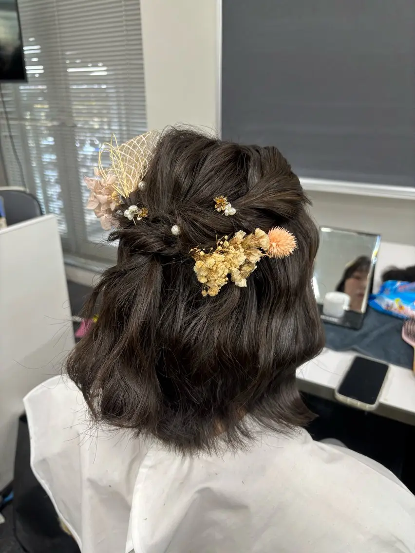 ヘアアレンジ ハーフアップ 卒業式のヘアスタイル 渡邉 菜那のヘアスタイル