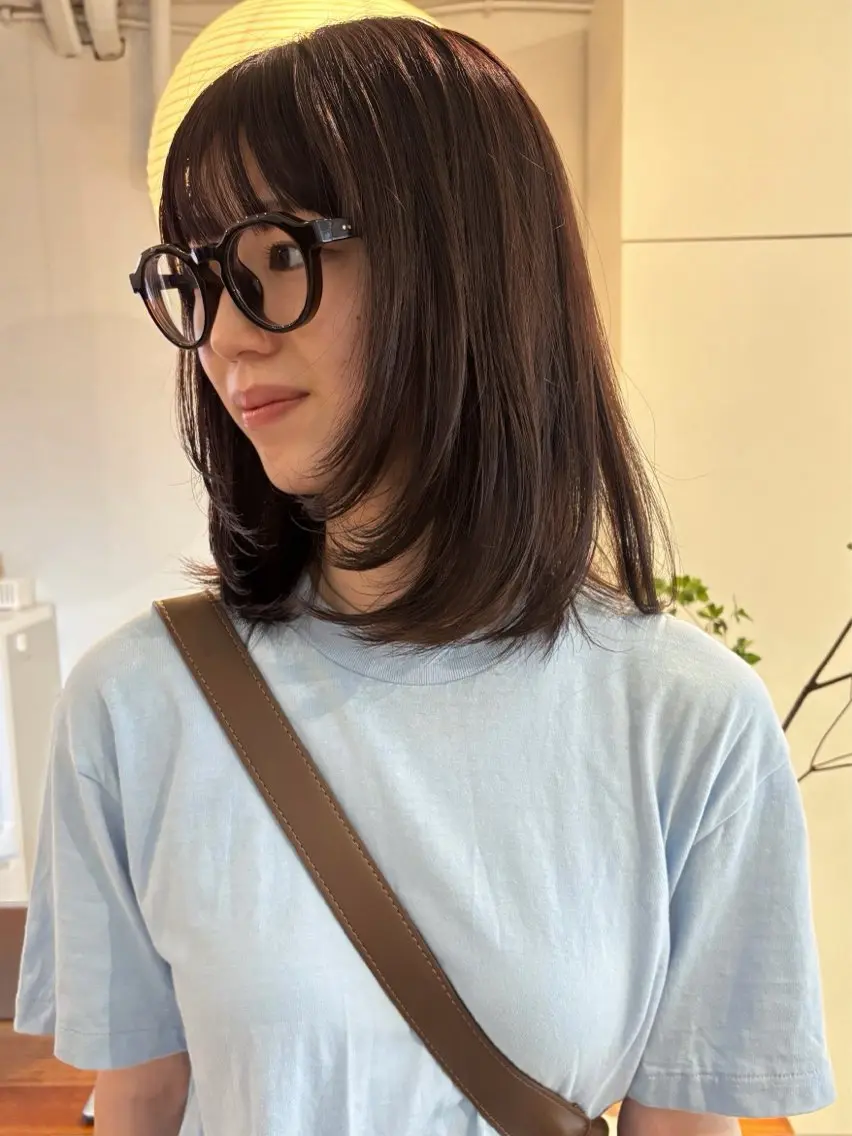 ミディアム ミディアムレイヤー レイヤーカット カット ヘアカラー トリートメント 🍑透明感hair ・NENE🍑のヘアスタイル