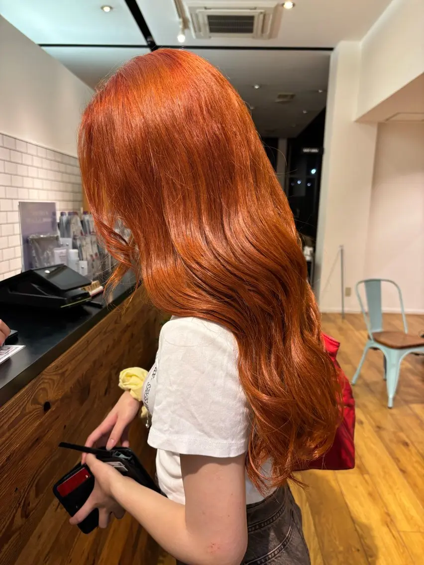 ロング カラー ヘアカラー 津田 里菜のヘアスタイル