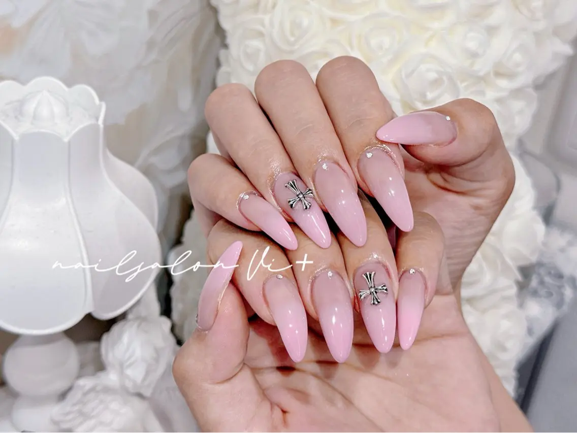ネイル ハンドネイル ✨Nailsalon Vi+✨のネイルデザイン