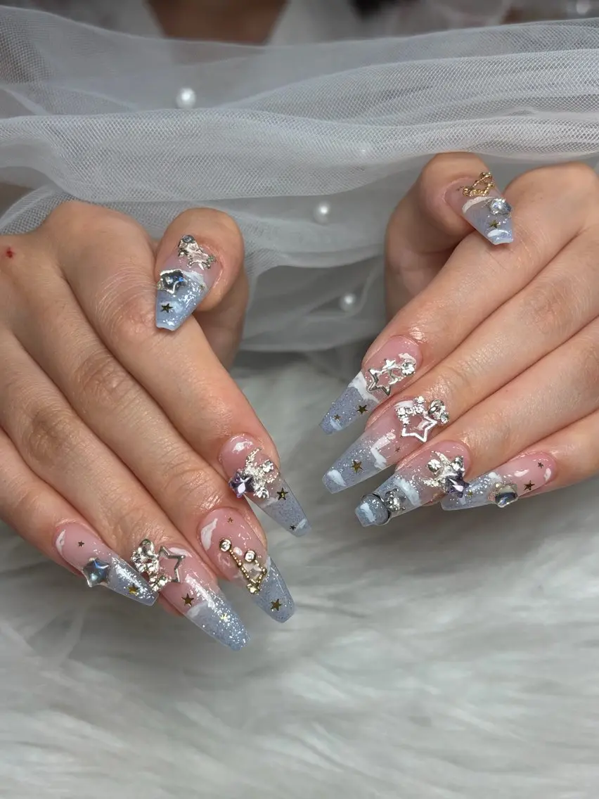 ネイル アートネイル 長さ出し ジェルネイル 韓国ネイル マグネットネイル ハンドネイル Cloudy Chan Nailのネイルデザイン