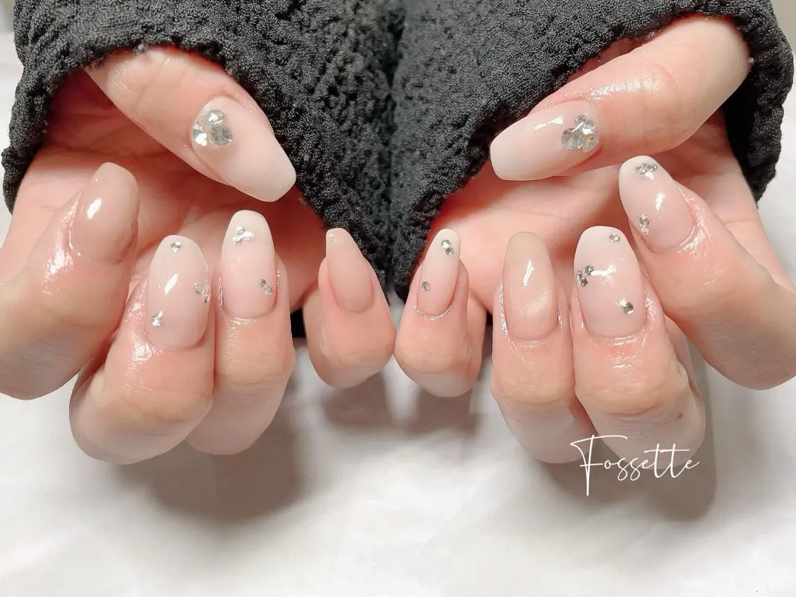 ネイル グラデーション キラキラネイル 韓国ネイル マグネットネイル ハンドネイル nailsalon Fossetteのネイルデザイン