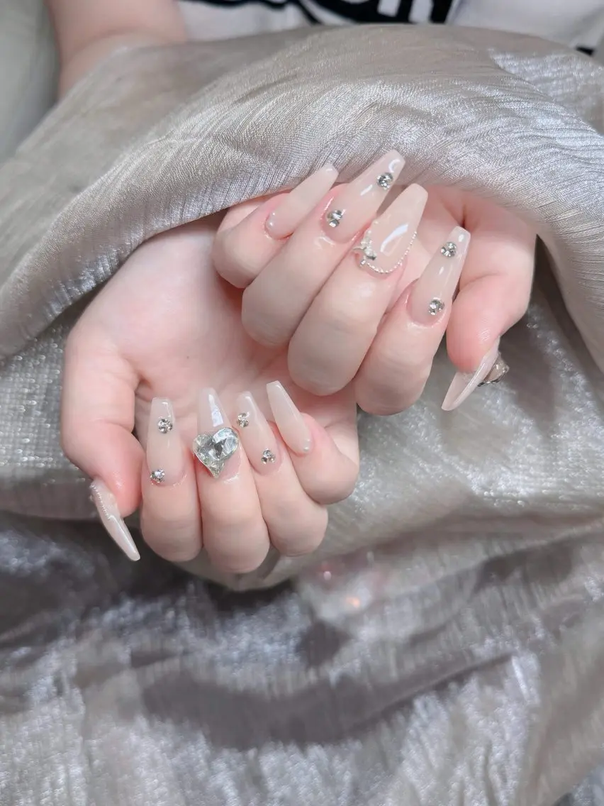 ネイル 韓国ネイル マグネットネイル ワンカラーネイル ネイルチップ Jenn Nail Salonのネイルデザイン