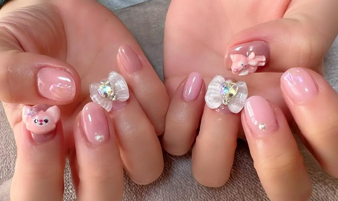 ネイル t. yoshizawaのネイルデザイン