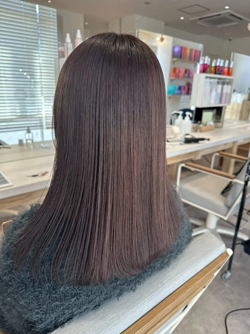 ミディアム カラー ブラウンカラー カット ヘアカラー 柴崎 悠乃のヘアスタイル
