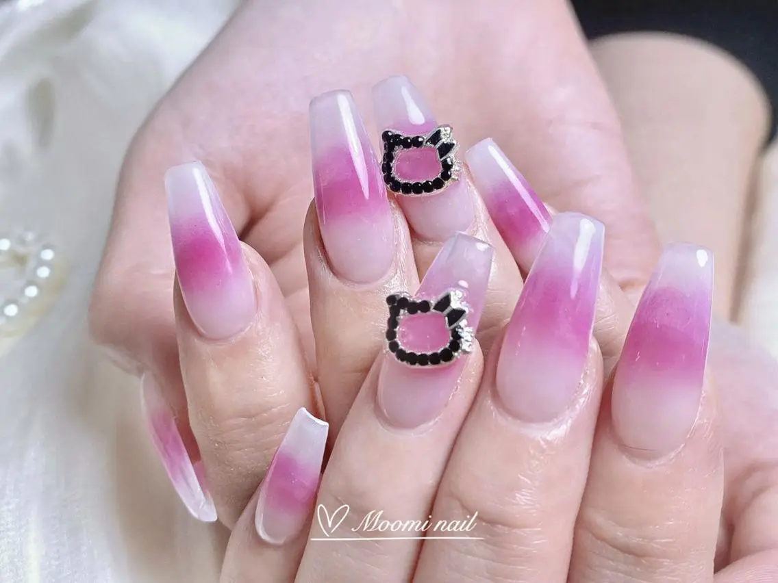ネイル 長さ出し ジェルネイル グラデーション 韓国ネイル マグネットネイル moomi nail スカルプ専門のネイルデザイン