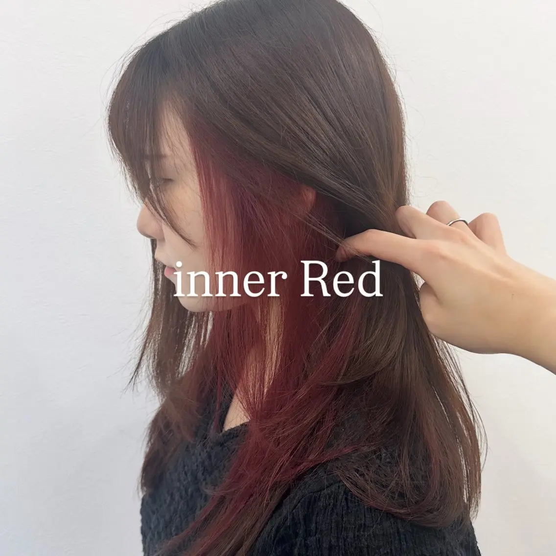 ロング カラー 抜きっぱなしブロンド グレージュ インナーカラー レッドカラー 佐藤功真/ ブリーチなしカラーのヘアスタイル