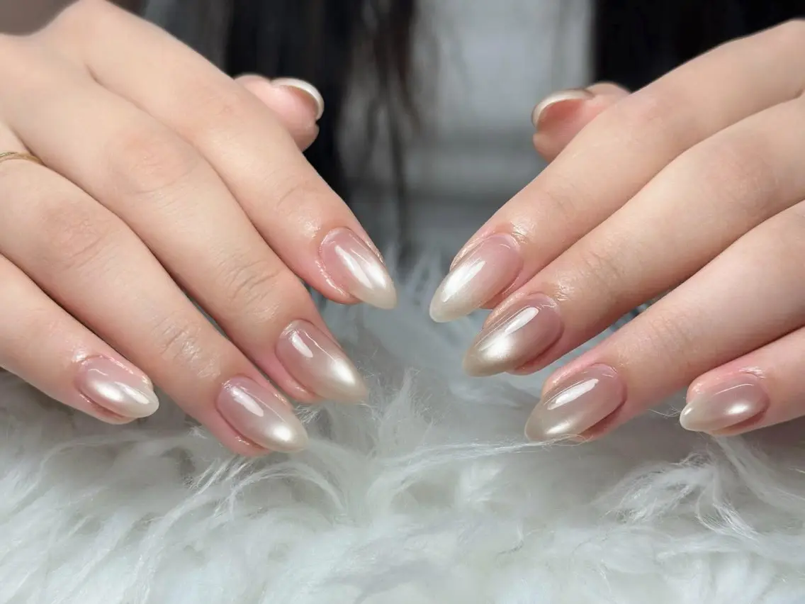 ネイル AURA NAIL 上前津のネイルデザイン