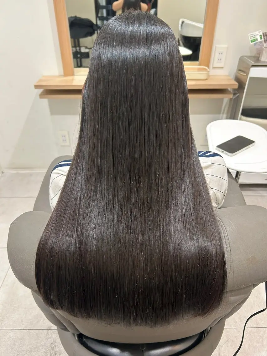 ロング MAISON ema 🩵笹野 希里香のヘアスタイル