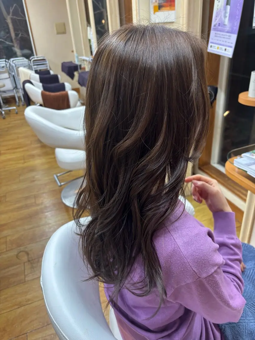 ロング カラー カット ヘアカラー トリートメント Sagedoue ユイのヘアスタイル