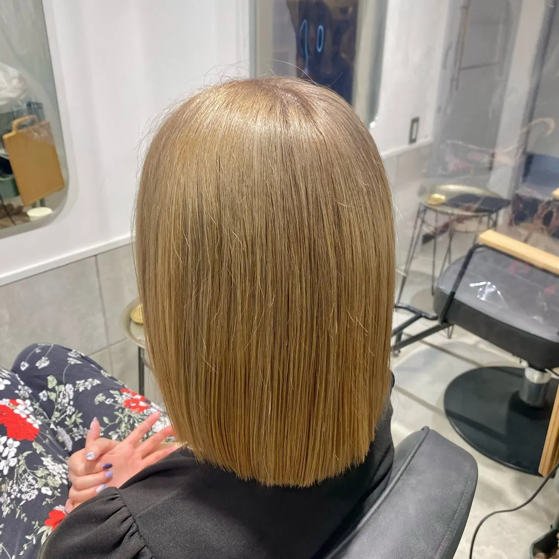 ミディアム 切りっぱなしボブ ボブ 𝐇𝐢𝐧𝐚 ⟡.·のヘアスタイル