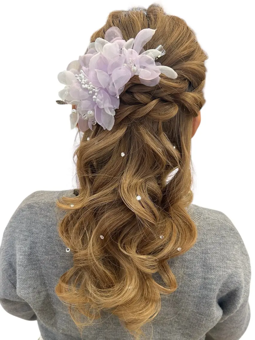 ヘアアレンジ ハーフアップ 若井 春実のヘアスタイル