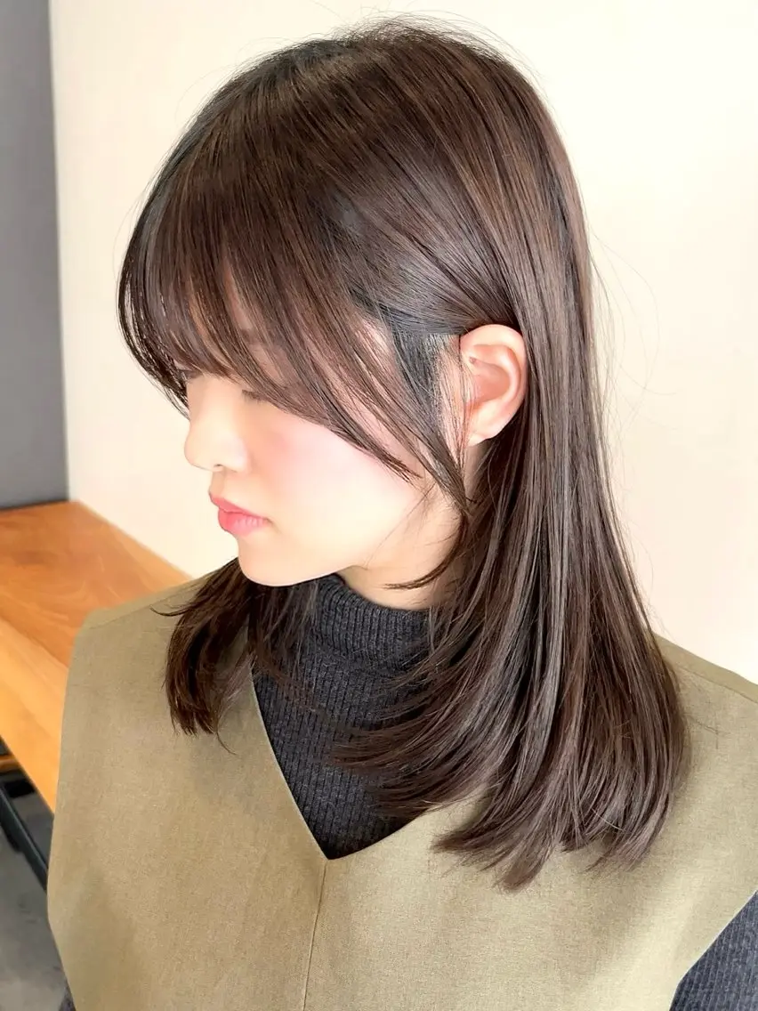 ミディアム カット 大西 れいやのヘアスタイル
