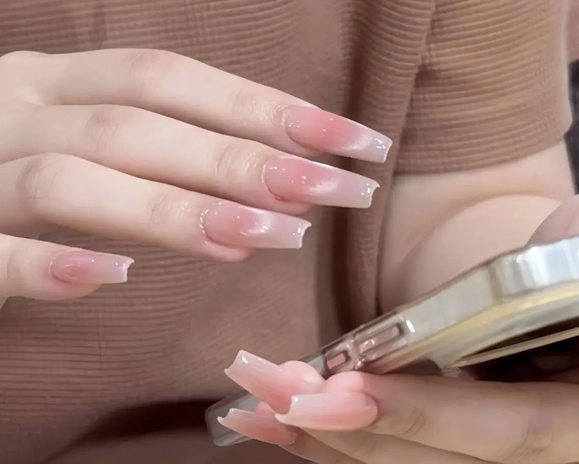 ネイル ハンドネイル ハンドケア 🍑 momo_nailのネイルデザイン