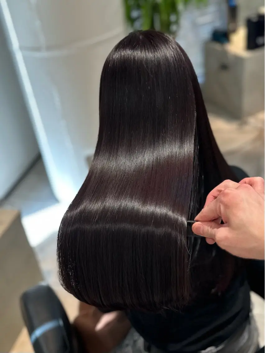 ロング パーマ カット ヘアカラー 縮毛矯正 トリートメント 美髪矯正🫧艶髪特化 🫧関口太郎のヘアスタイル