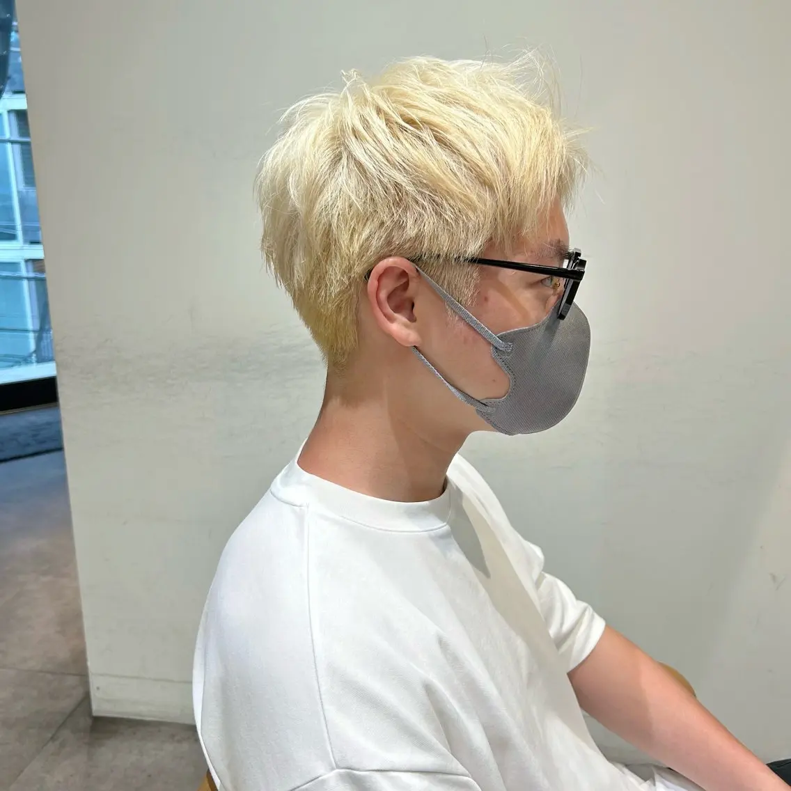 ショート カラー メンズ メンズハイトーン ハイトーンカラー ショートヘア カット ヘアカラー トリートメント 葉月/ボブ/ 透明感カラー／中目黒のヘアスタイル