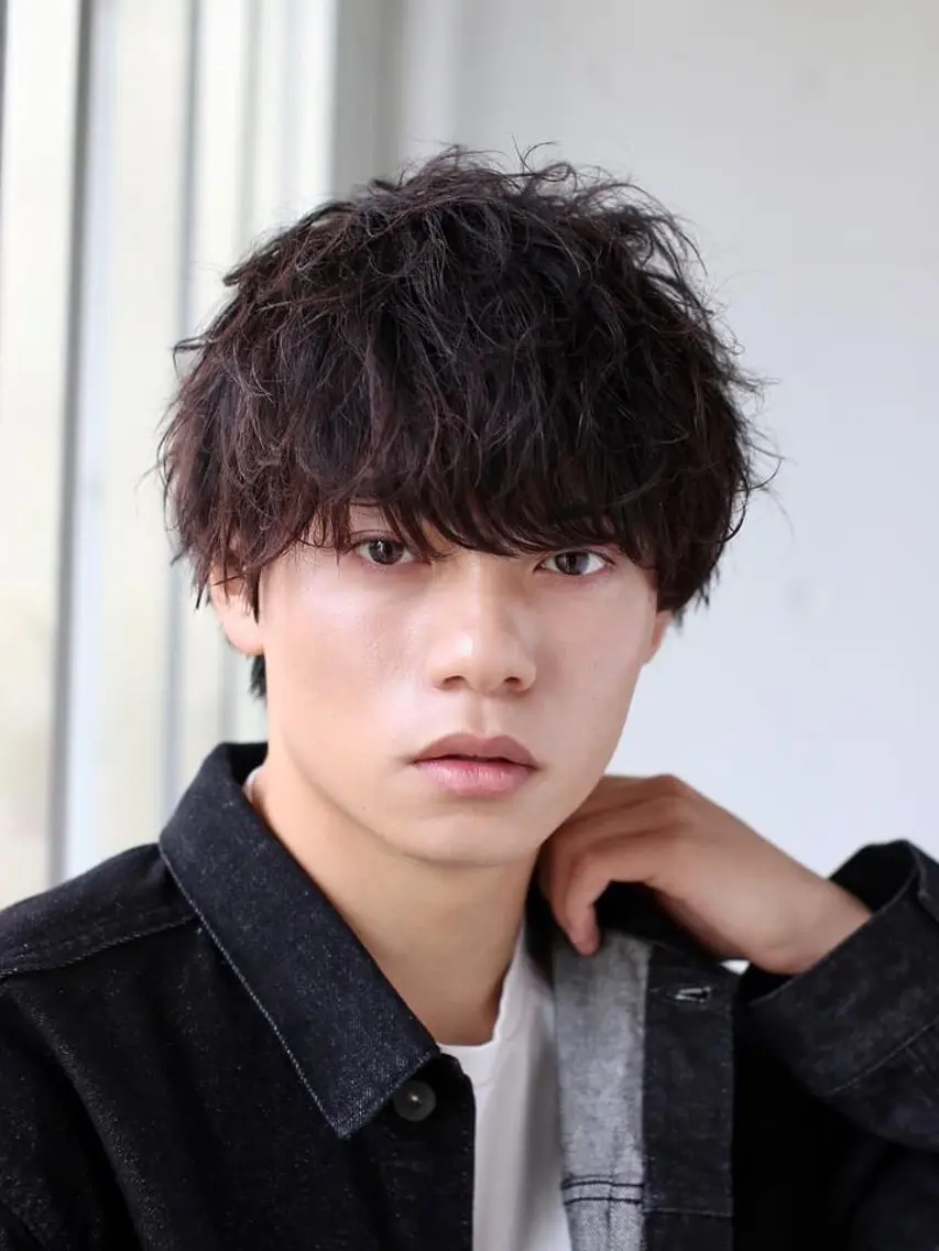 ショート パーマ メンズ カット パーマ 田原 慎也のヘアスタイル