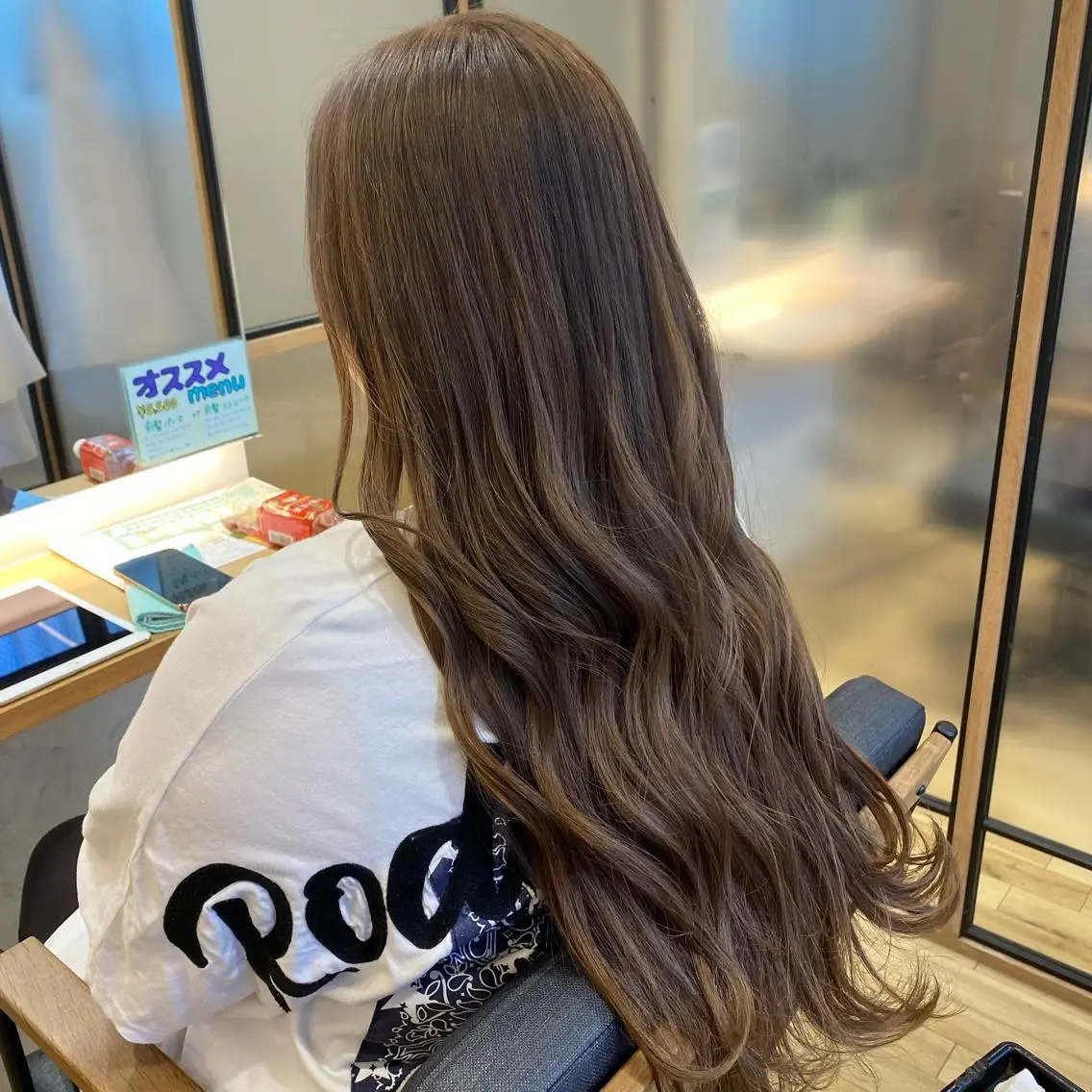 ロング カラー ついざき はるかのヘアスタイル