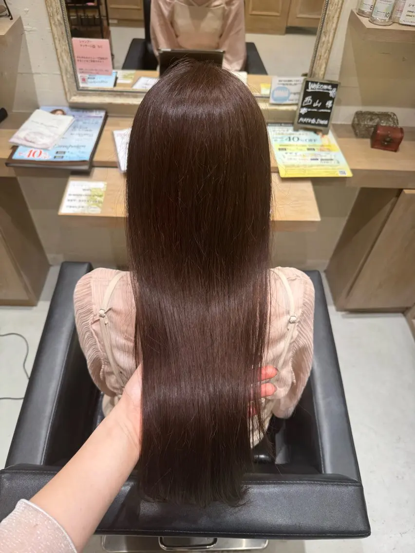 ロング カラー ブラウンカラー 髪質改善 トリートメント レイヤー/顔周り/透 明感カラー/うる艶のヘアスタイル