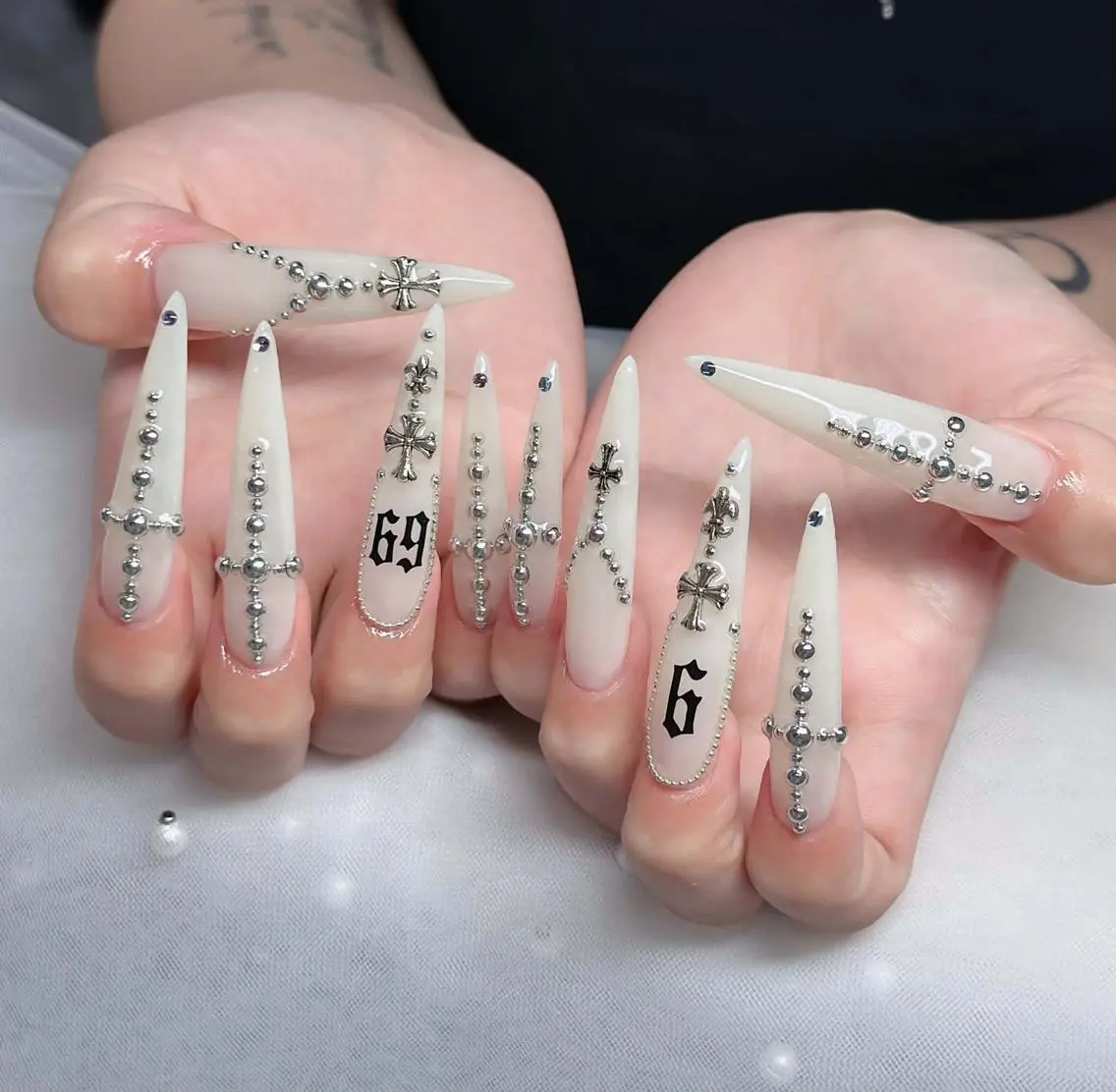 ネイル オーロラネイル チークネイル フットネイル ジェルネイル 韓国ネイル ハンドネイル neco H.babynailのネイルデザイン