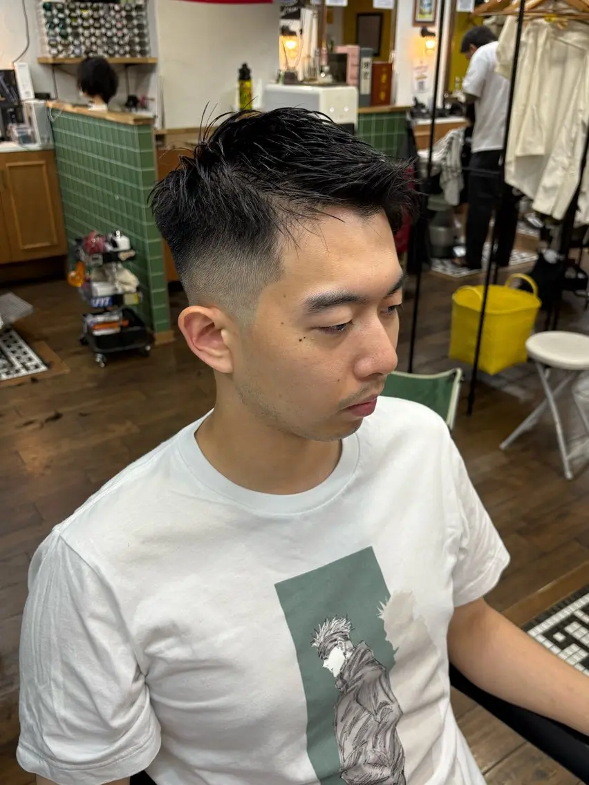 ショート メンズ 西川 卓のヘアスタイル