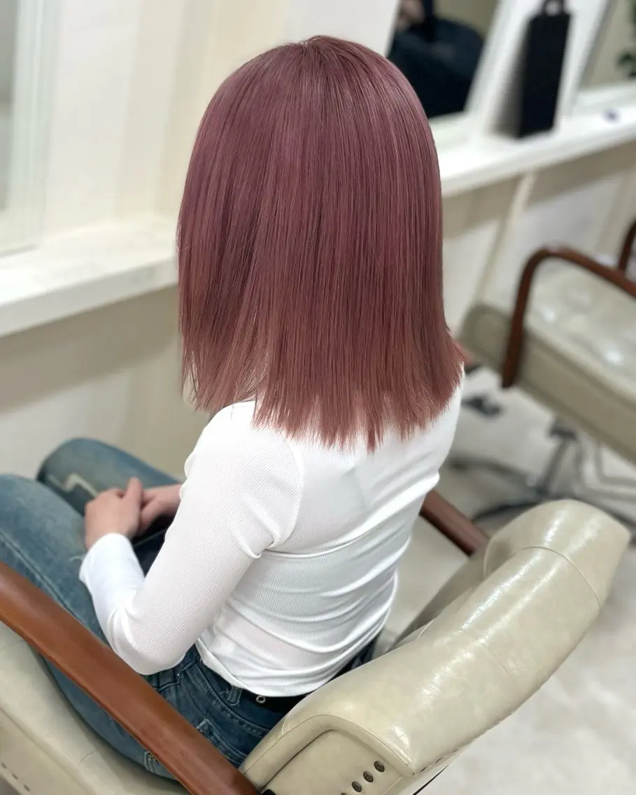 ミディアム カラー カシス ピンクカラー 🩷モテるハイトーン 🩷ブリーチ特化🩷のヘアスタイル