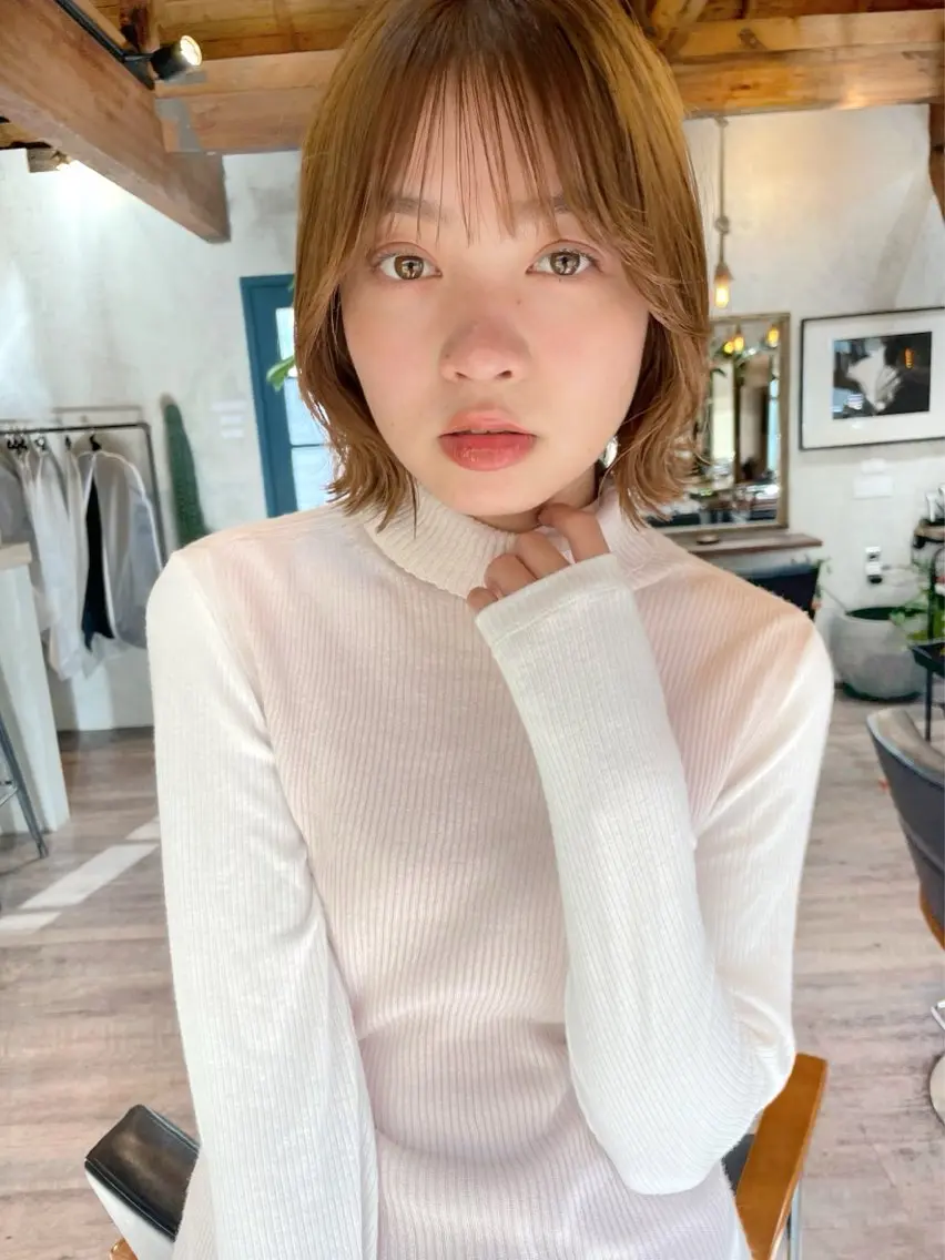 ショート カラー 切りっぱなしボブ ボブレイヤー ボブ くびれヘア 顔まわりレイヤー カット ヘアカラー 結べるレイヤーボブ くびれLady表参道のヘアスタイル