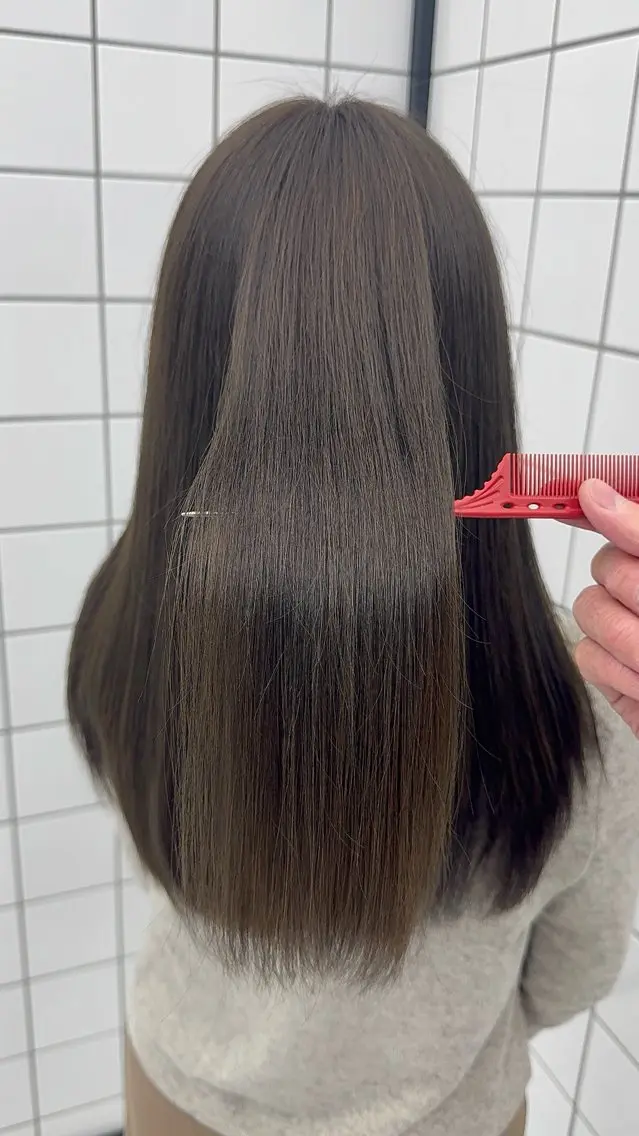ロング カラー グレージュ オリーブグレージュ オリーブグレー ヘアカラー メンズパーマ/ ハイトーン/宗形建哉のヘアスタイル