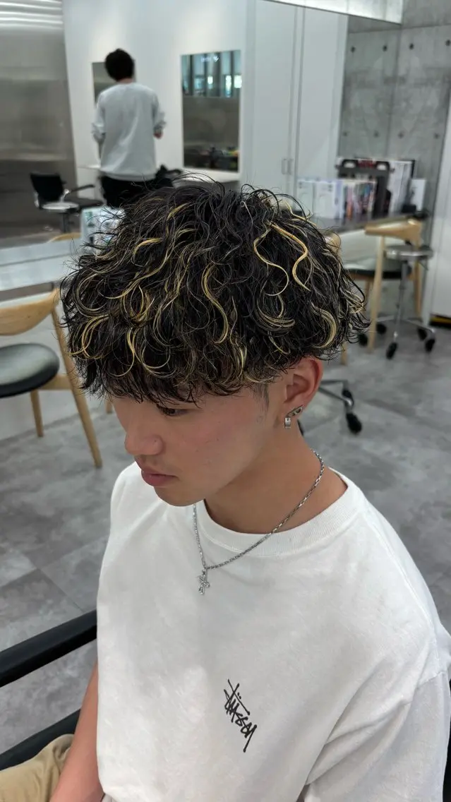カラー パーマ カット パーマ fifth原宿 AiRi🧸のヘアスタイル