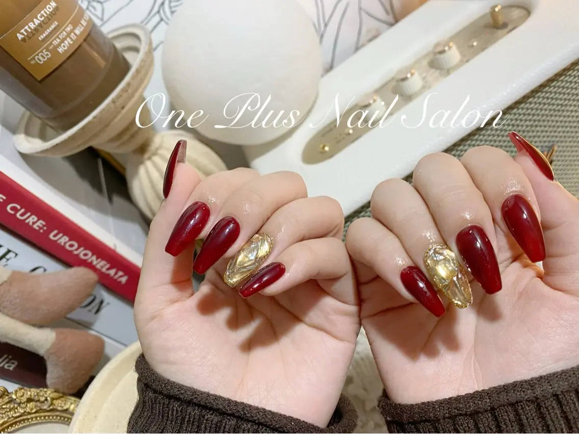 ネイル ハンドネイル One Plus Nail Salonのネイルデザイン