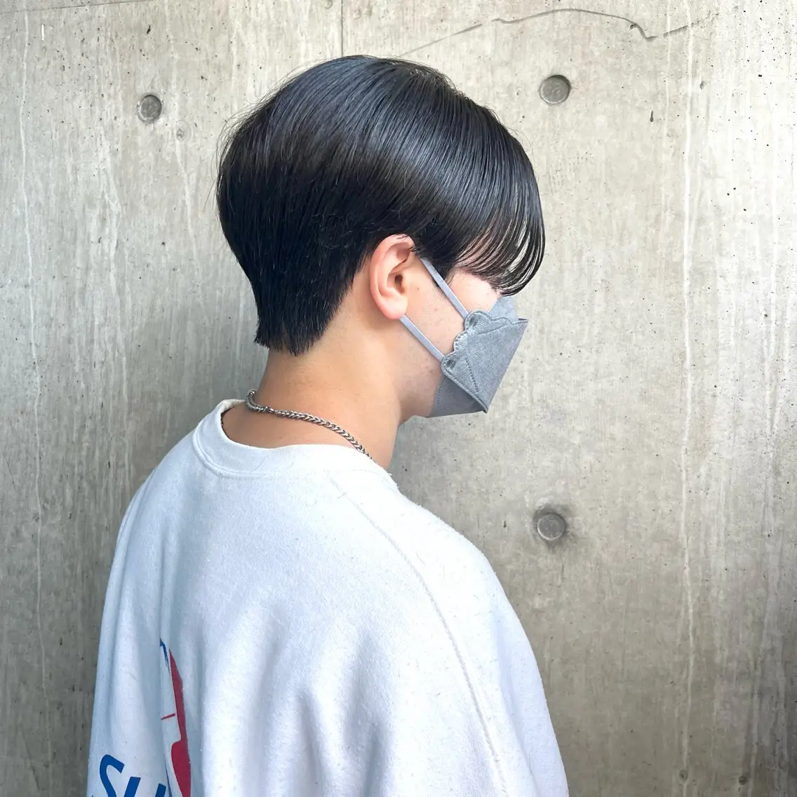 【メンズ限定】メンズカット+ダウンパーマ トレンドのダウンパーマ、襟足のクセやもみあげのうねりが気になる方こちらの写真