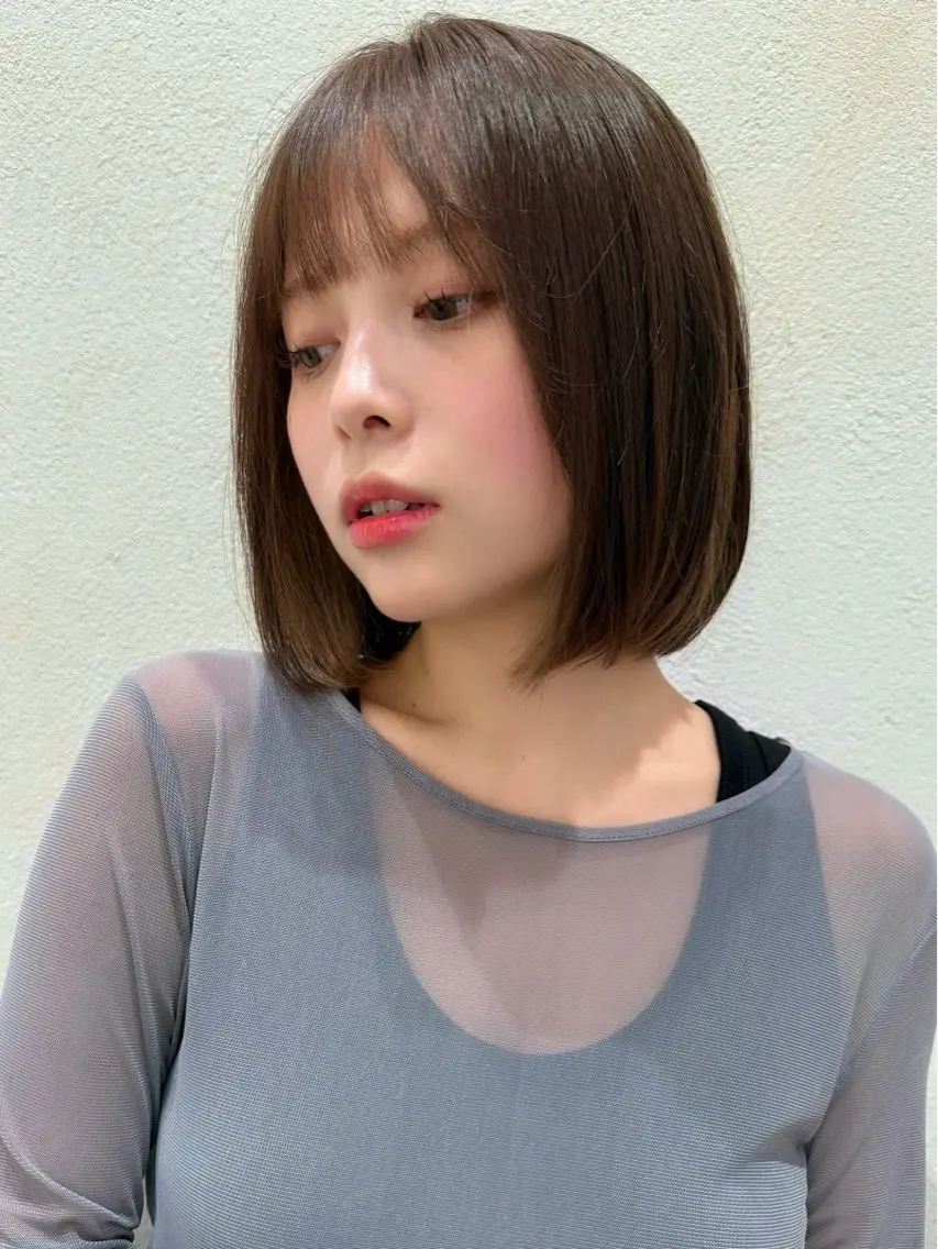 ミディアム 米澤 由衣のヘアスタイル