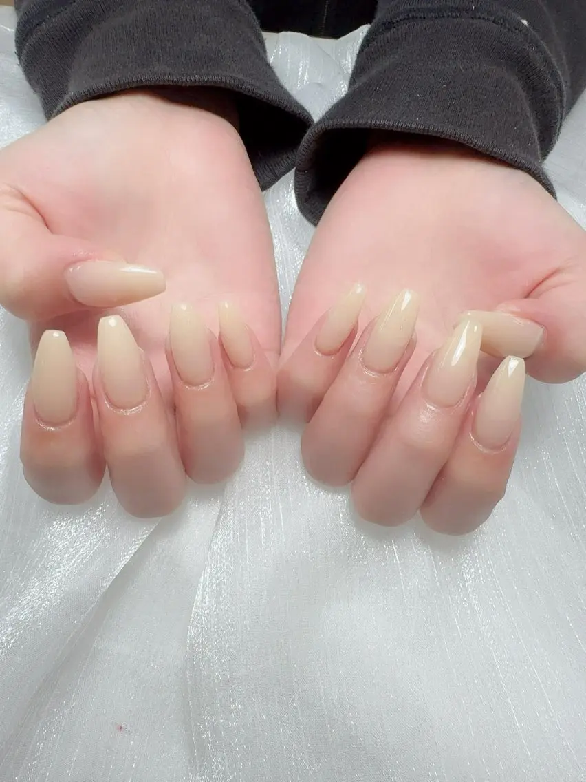 ネイル フレンチネイル グラデーション 韓国ネイル マグネットネイル ミラーネイル ハンドネイル ハンドケア Hara Nail 【持ち込みOK】のネイルデザイン
