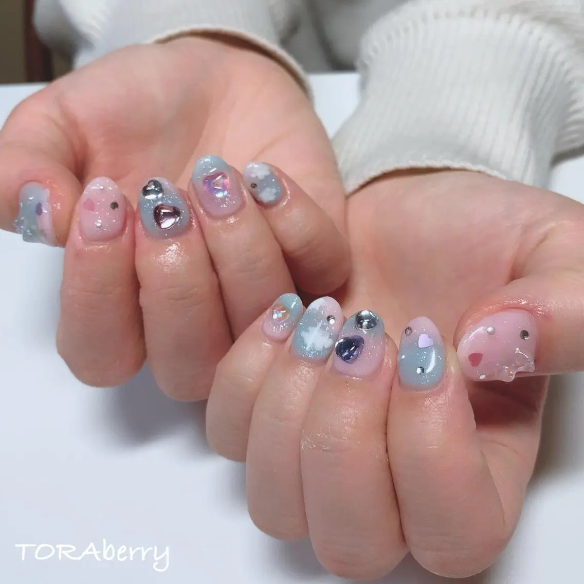 ネイル ハンドネイル ネイリスト なつみのネイルデザイン