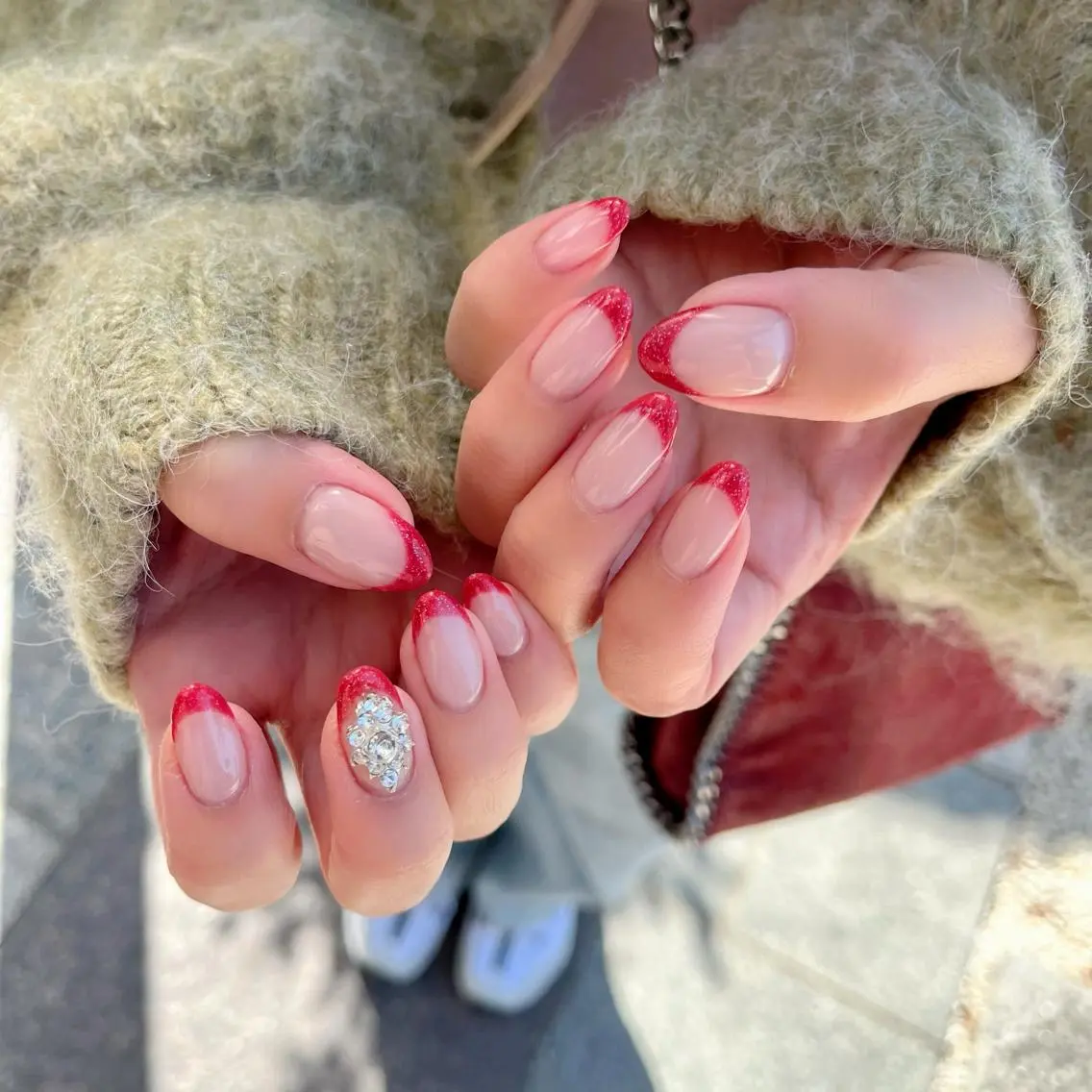 ネイル フレンチネイル 赤色 nailsalon maluriのネイルデザイン